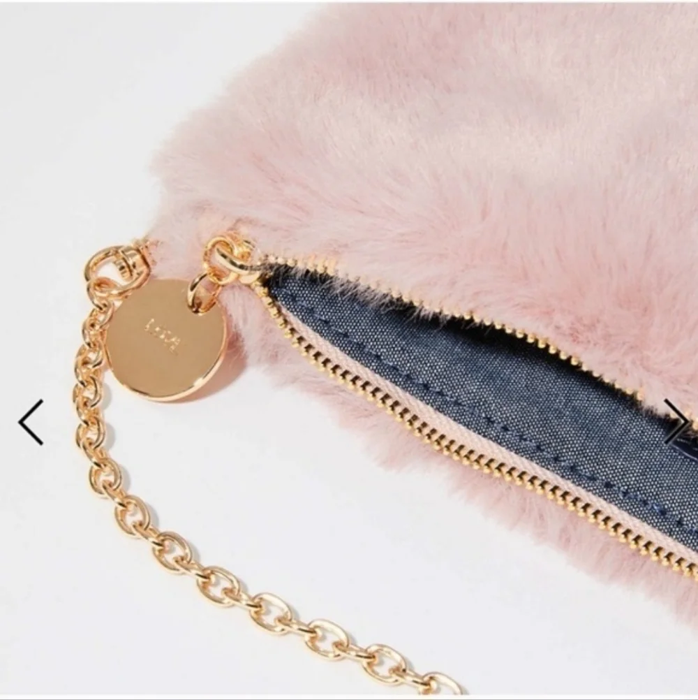 Loft Pink Plush Faux Fur Love Cosmetic Bag Gold Toned Zipper & Pull